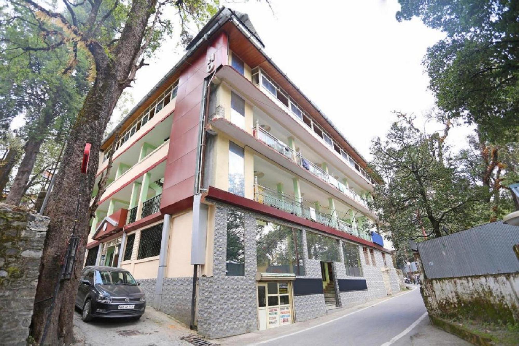 Goroomgo Moon Nainital Near Naini Lake - Parking & Lift Facilities -Hygiene And Spacious Room - Best Seller Екстериор снимка